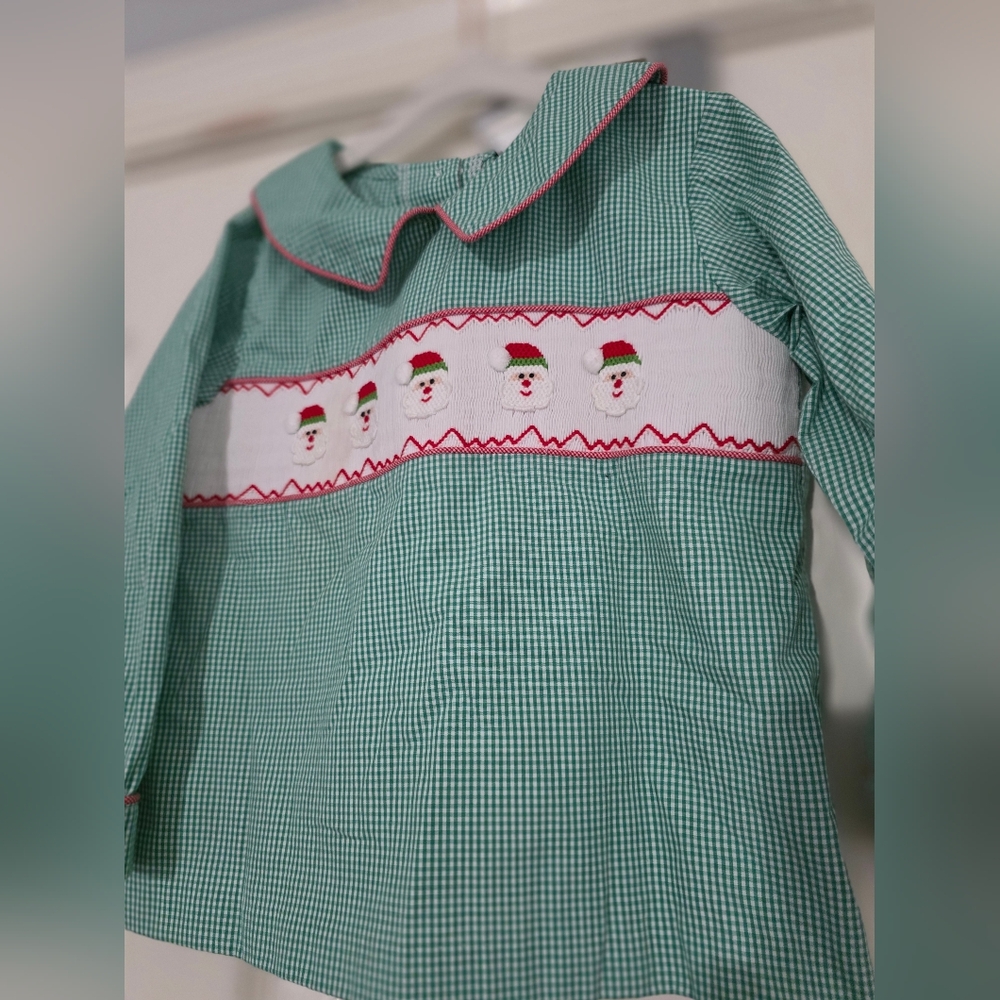 Castles & Crowns Gingham Green Red Trim Long Sleeve Back Buttondown Shirt Santa